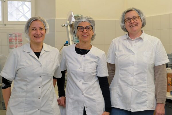 konfektionierung SOGLIO Produktion Emulsionen